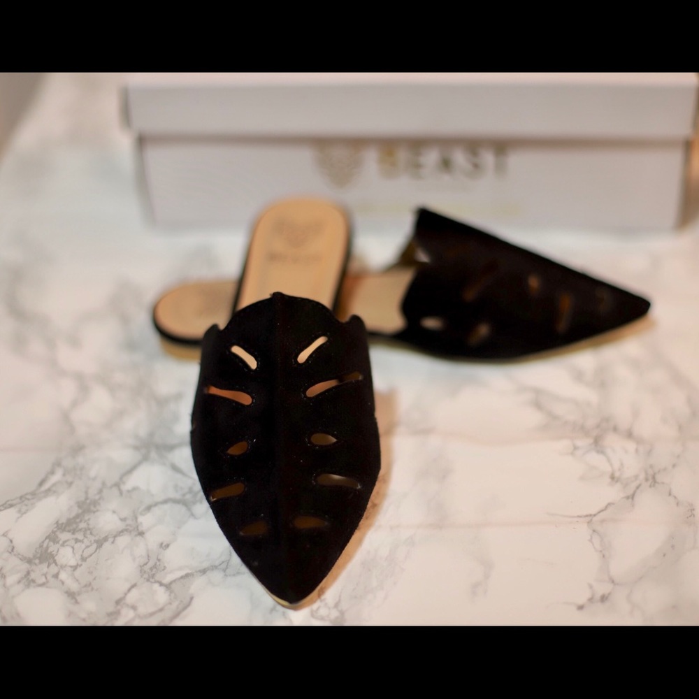 Low faux Suede Slide